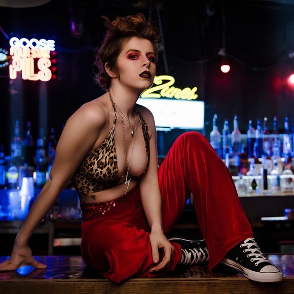 Meet your Posher, Kevlar - Picture 1 of 8